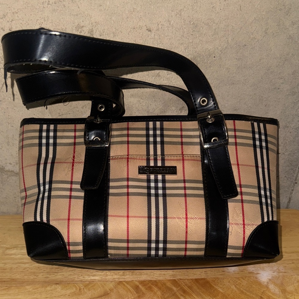 Burberry Black and Tan Plaid Shoulder Bag